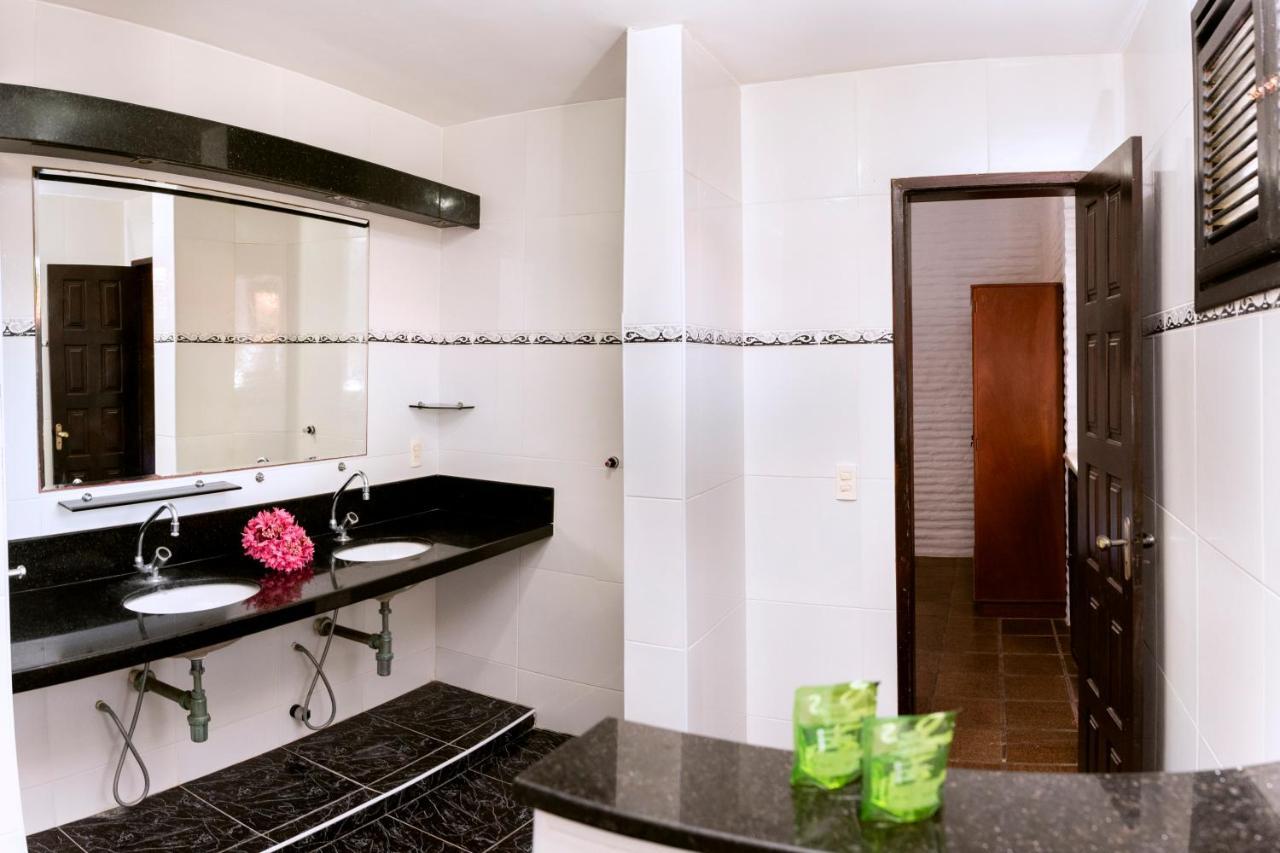 Sunshine Hotel Кумбуко Экстерьер фото